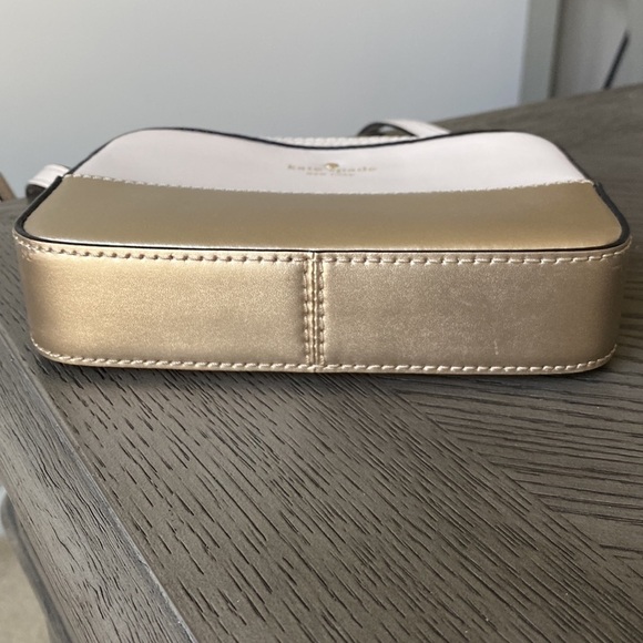 Kate Spade Mini Shoulder Bag ♠️ - Picture 4 of 6